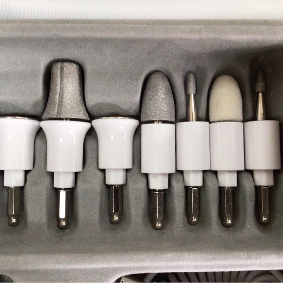 Pure Enrichment PureNails 10-Piece Professional Manicure & Pedicure kit. - Picture 5 of 7